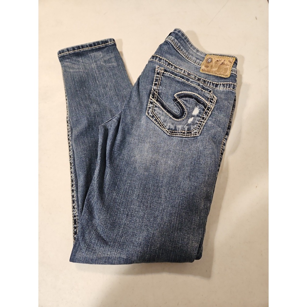 Silver Boyfriend Jeans Women's 29x29 stretch Distressed Patched mid rise (1852